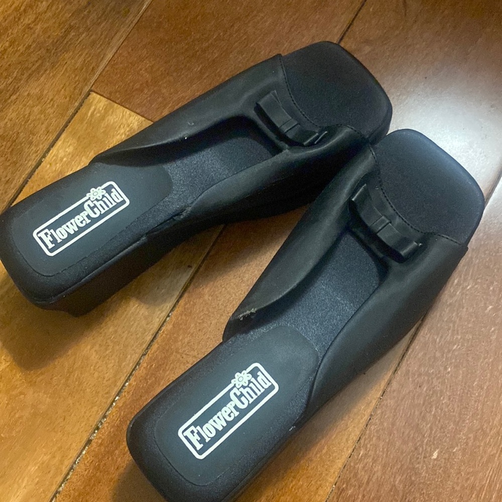 Y2K girl wedge sandal
